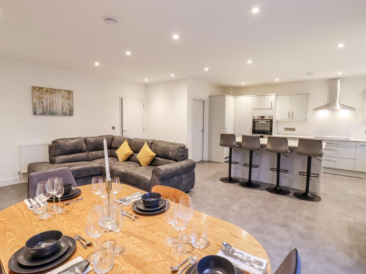 Exning Residence Newmarket  Buitenkant foto